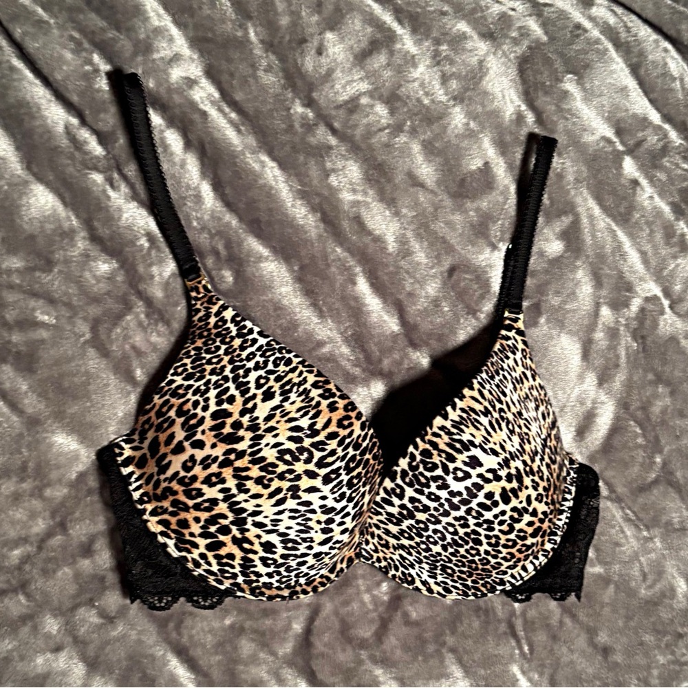 Victoria's Secret Leopard and Black Lace Bra